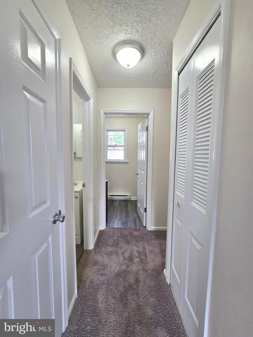 107 SPRING VALLEY DR, Berkeley Springs, WV 25411