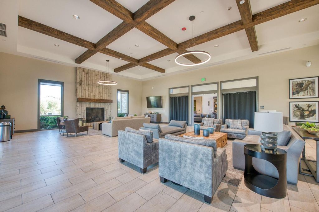 Image 17 of property listing at 1275 Traverse Drive S, Madera, CA 93636