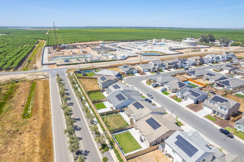 Image 50 of property listing at 1275 Traverse Drive S, Madera, CA 93636