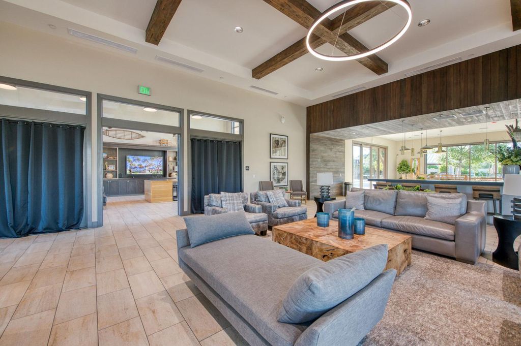 Image 62 of property listing at 1275 Traverse Drive S, Madera, CA 93636