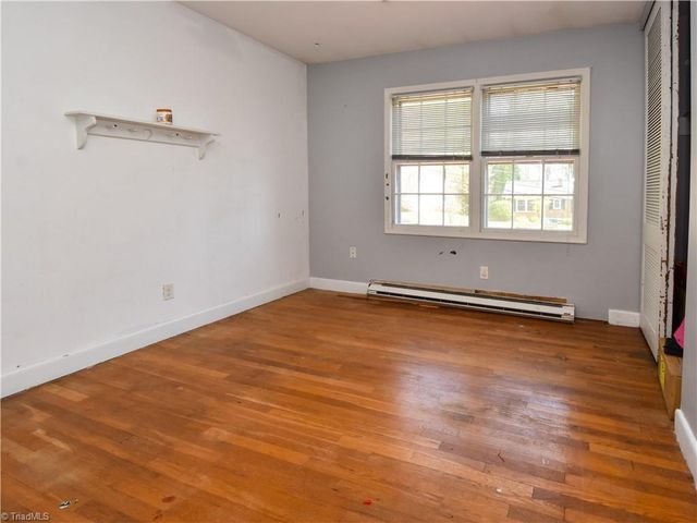 1420 Waybridge Lane, Winston-salem, NC 27103