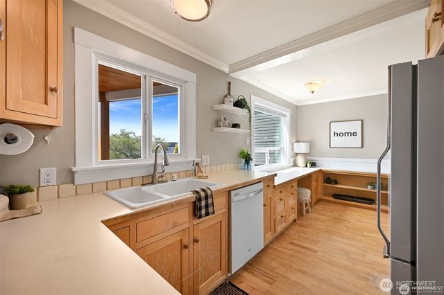 809 12th Street, Bellingham, WA 98225