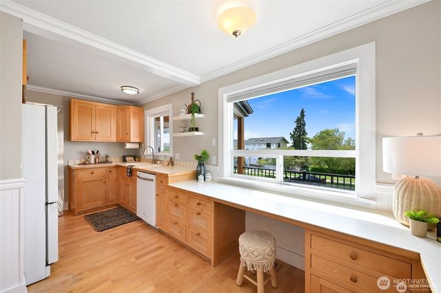 809 12th Street, Bellingham, WA 98225