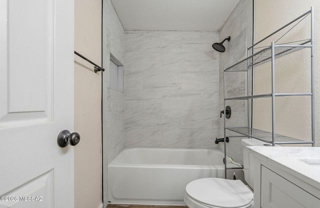 1528 W Knox Street, Tucson, AZ 85705