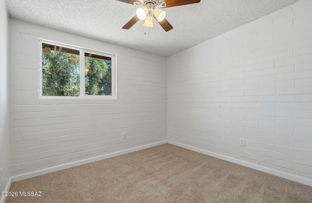 1528 W Knox Street, Tucson, AZ 85705