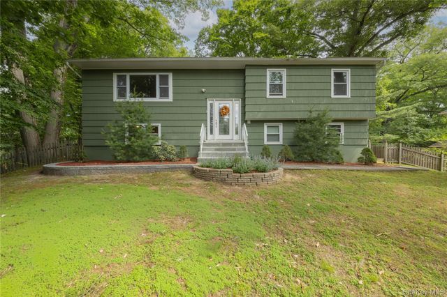 11 Guterl Terrace, Pearl River, NY 10965