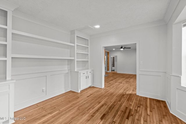 4098 Pine Hill Drive, Jackson, MS 39206