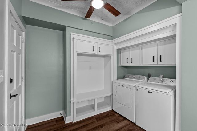 4098 Pine Hill Drive, Jackson, MS 39206