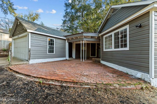 4098 Pine Hill Drive, Jackson, MS 39206