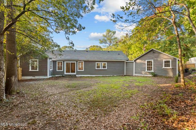 4098 Pine Hill Drive, Jackson, MS 39206