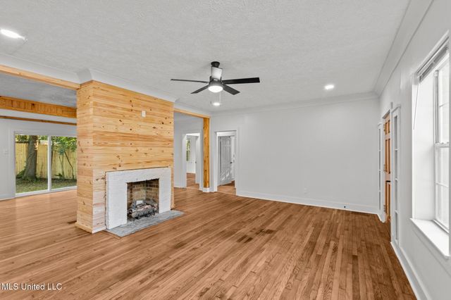 4098 Pine Hill Drive, Jackson, MS 39206