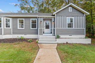 4098 Pine Hill Drive, Jackson, MS 39206