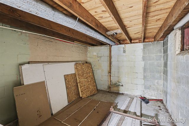 2304 Dyson Street, Muskegon Heights, MI 49444