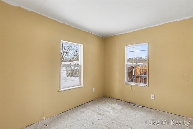 2304 Dyson Street, Muskegon Heights, MI 49444