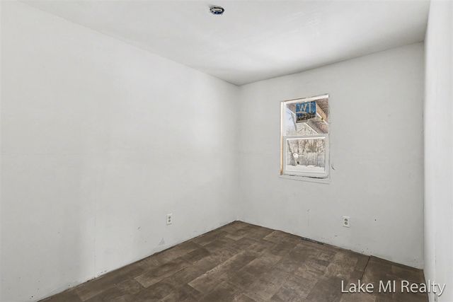 2304 Dyson Street, Muskegon Heights, MI 49444