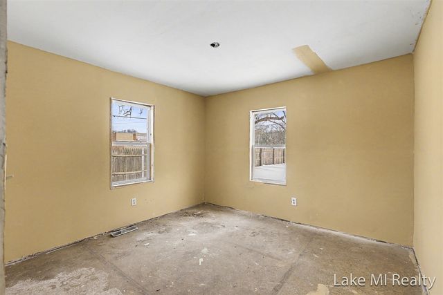 2304 Dyson Street, Muskegon Heights, MI 49444