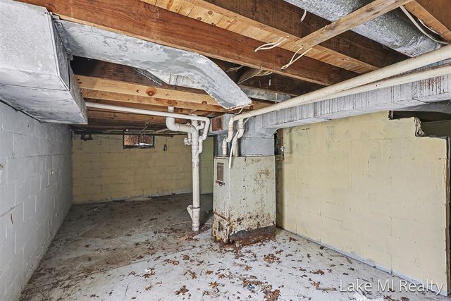 2304 Dyson Street, Muskegon Heights, MI 49444