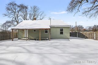 2304 Dyson Street, Muskegon Heights, MI 49444