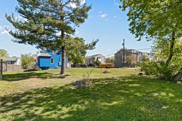 7525 Brunswick Avenue N, Brooklyn Park, MN 55443