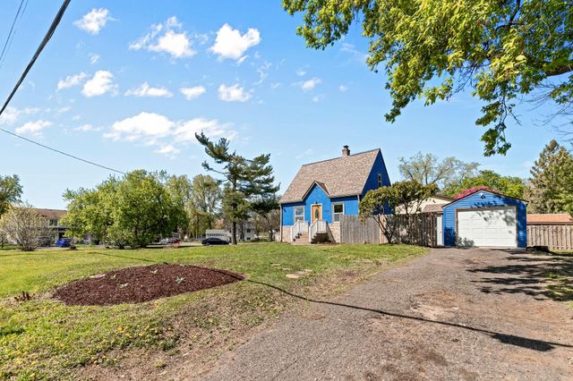 7525 Brunswick Avenue N, Brooklyn Park, MN 55443
