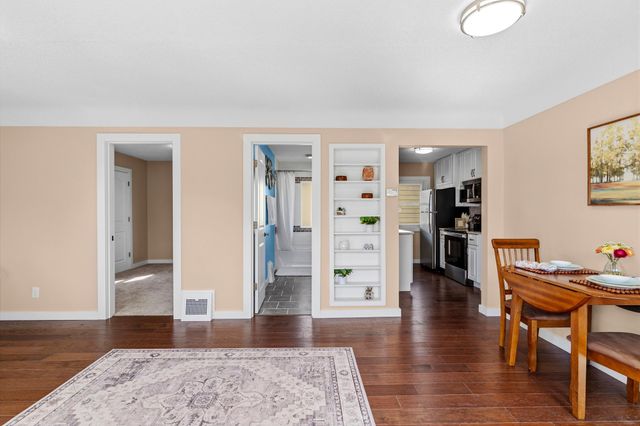 7525 Brunswick Avenue N, Brooklyn Park, MN 55443