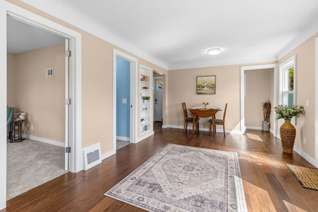 7525 Brunswick Avenue N, Brooklyn Park, MN 55443