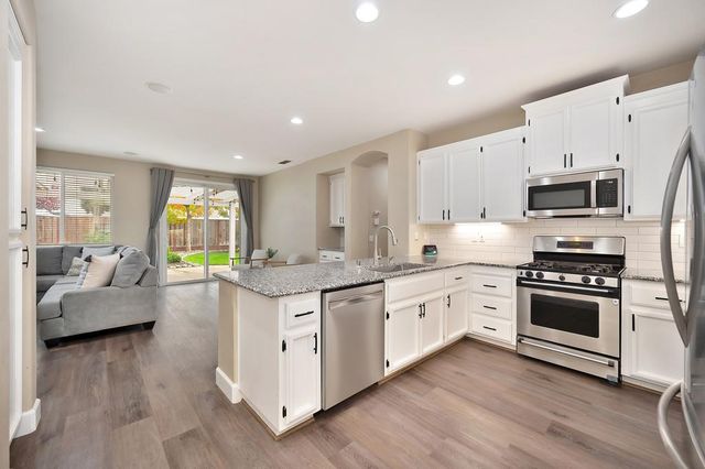 5001 Brabant Way, Elk Grove, CA 95757