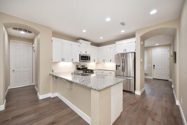 5001 Brabant Way, Elk Grove, CA 95757