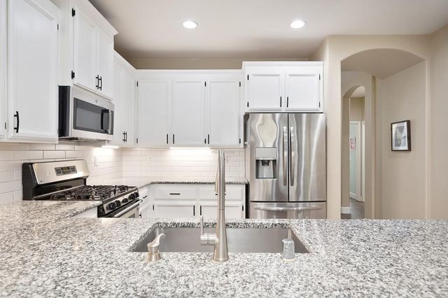 5001 Brabant Way, Elk Grove, CA 95757