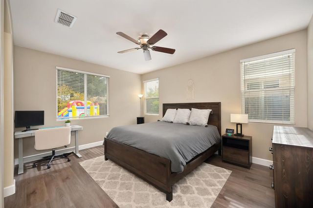 5001 Brabant Way, Elk Grove, CA 95757