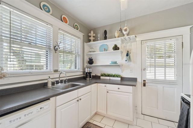 2120 SANFORD AVENUE, Sanford, FL 32771
