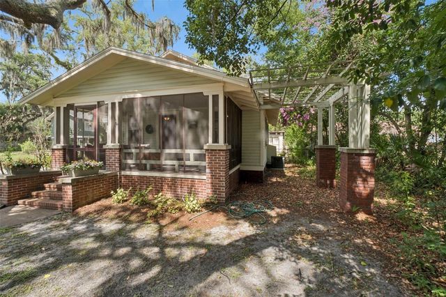 2120 SANFORD AVENUE, Sanford, FL 32771