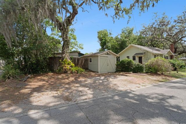 2120 SANFORD AVENUE, Sanford, FL 32771