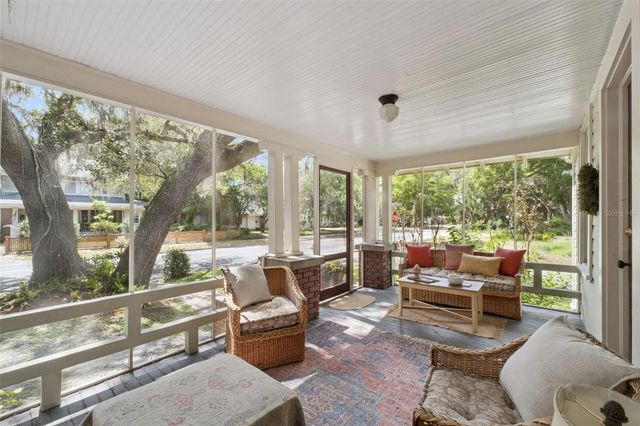 2120 SANFORD AVENUE, Sanford, FL 32771