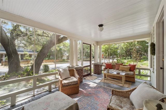 2120 SANFORD AVENUE, Sanford, FL 32771