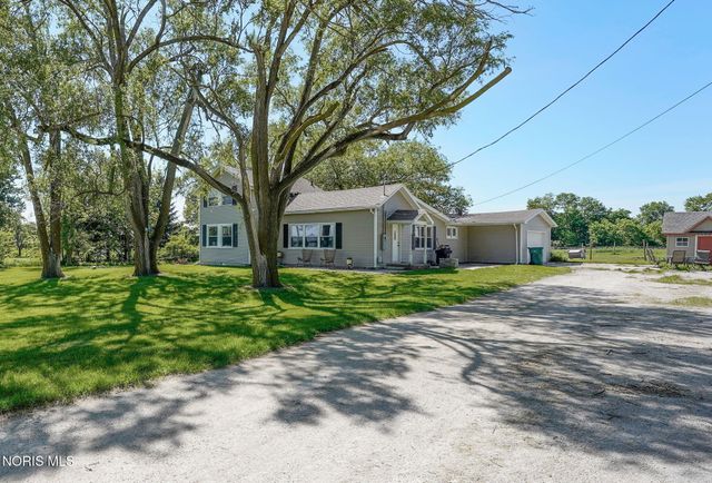 22280 W Hellwig Road, Genoa, OH 43430