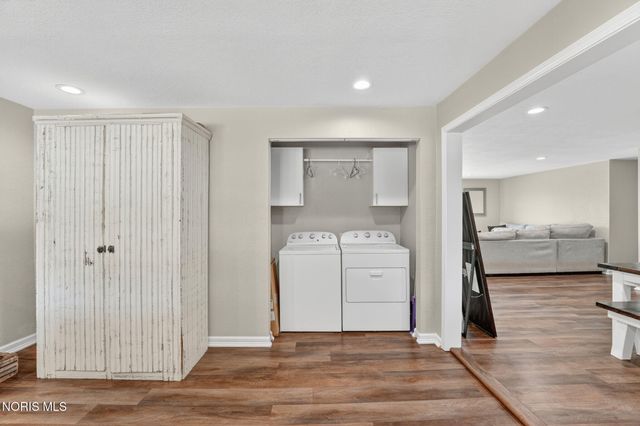 22280 W Hellwig Road, Genoa, OH 43430