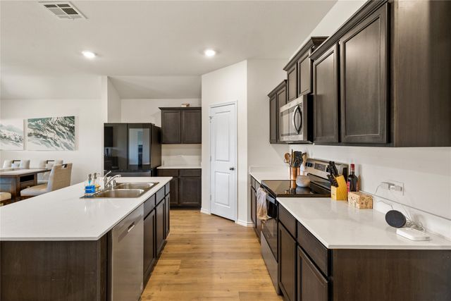 6534 Whitecap Drive, Princeton, TX 75407