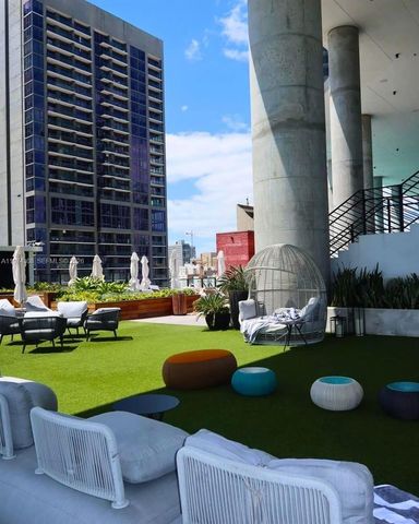 398 NE 5th St 1915, Miami, FL 33132