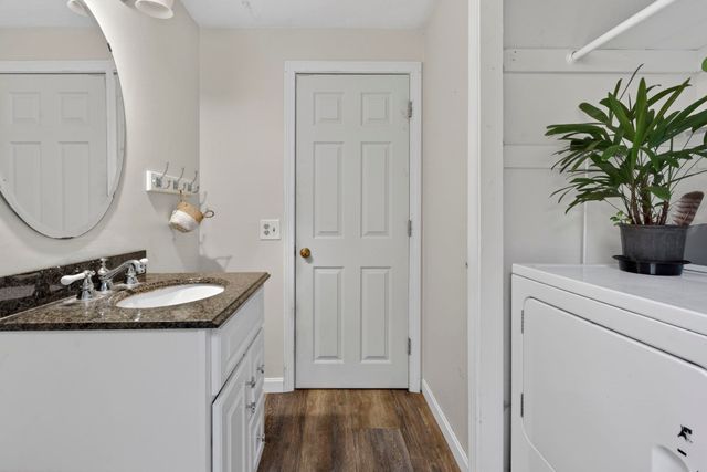 172 Warner Hill Road, Derry, NH 03038