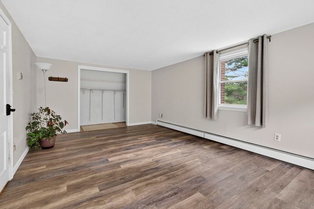 172 Warner Hill Road, Derry, NH 03038
