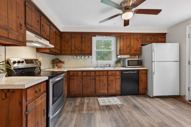172 Warner Hill Road, Derry, NH 03038