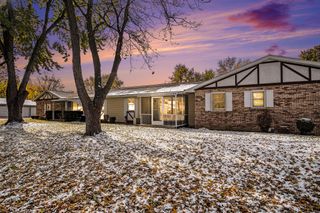 903 Andover Court Se, City Of Kentwood, MI 49508