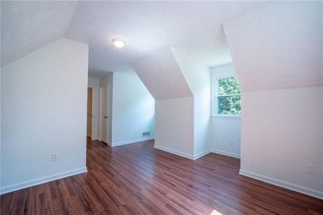 3052 Glynn Mill Drive, Snellville, GA 30039