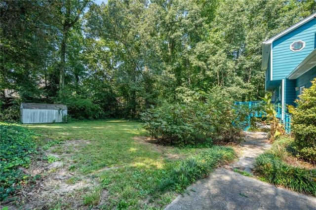 3052 Glynn Mill Drive, Snellville, GA 30039