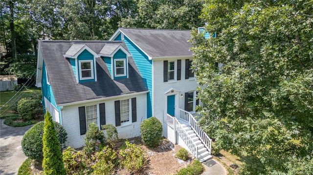 3052 Glynn Mill Drive, Snellville, GA 30039