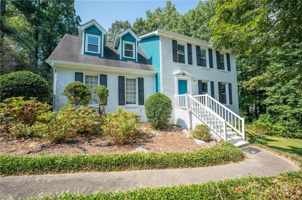 3052 Glynn Mill Drive, Snellville, GA 30039