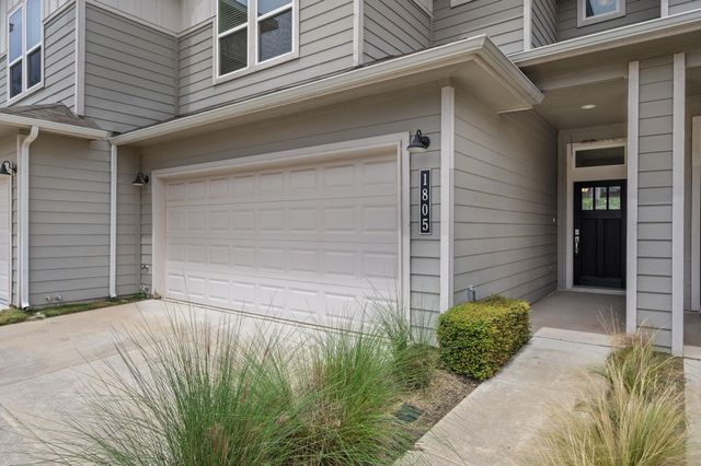 1805 Roseburg DR, Austin, TX 78754
