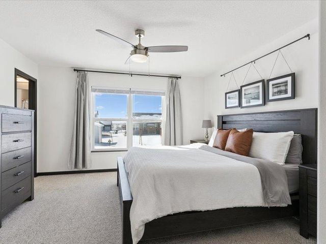 1835 Waxwing Way, Waterloo, IA 50701