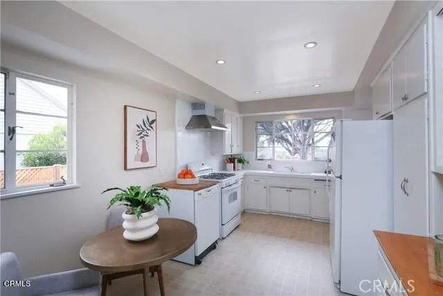 1678 Midwick Drive, Altadena, CA 91001